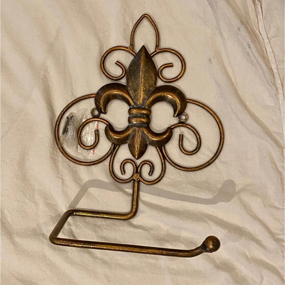 Bathroom Set - Fleur de Lis - New